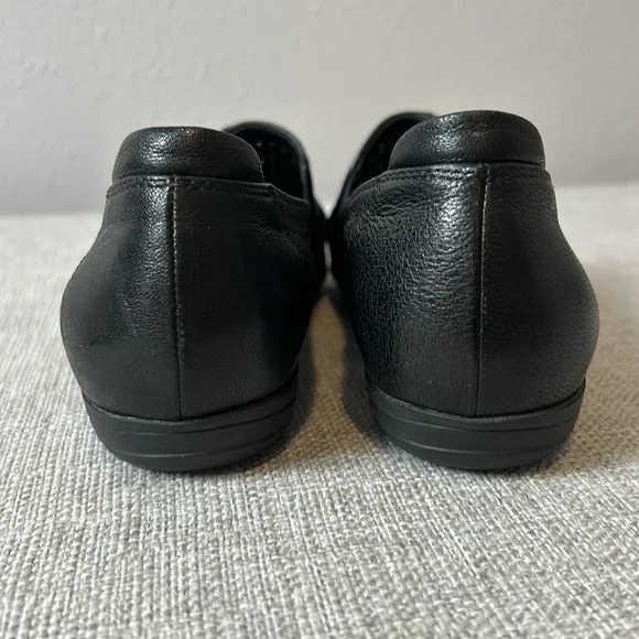 Sesto Meucci made in Italy perforated black loafers Sizee 7 - Picture 3 of 11